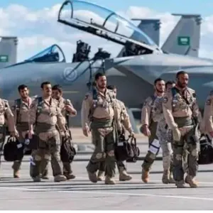 القوات الجوية تختتم مشاركتها في تمرين "علَم الصحراء" في الإمارات