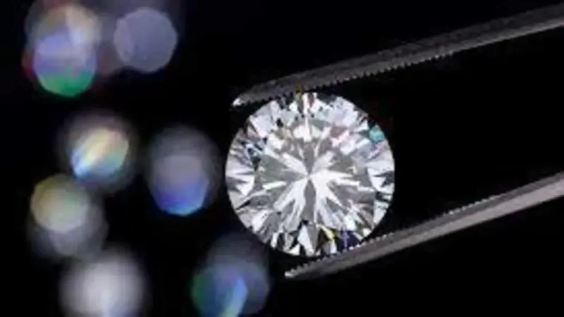 لا تحتاج مليارات السنين.. علماء يطورون تقنية جديدة لتصنيع الماس تستغرق دقائق