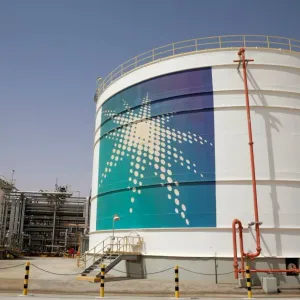 تراجع صادرات النفط الخام السعودي إلى 6 ملايين برميل يومياً في أبريل