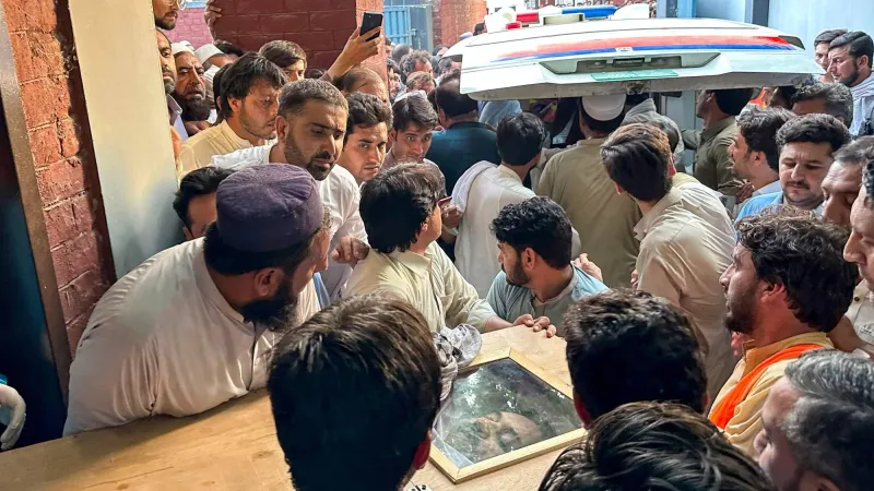 باكستان: مقتل 5 أشخاص إثر تفجير عبوة ناسفة قرب الحدود مع أفغانستان