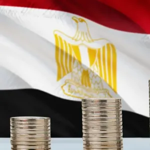 فيتش تعدل نظرتها المستقبلية لمصر إلى إيجابية مع انخفاض مخاطر التمويل الخارجي