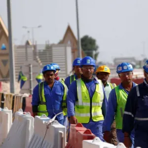 800 ألف عامل أجنبي غير شرعي في العراق