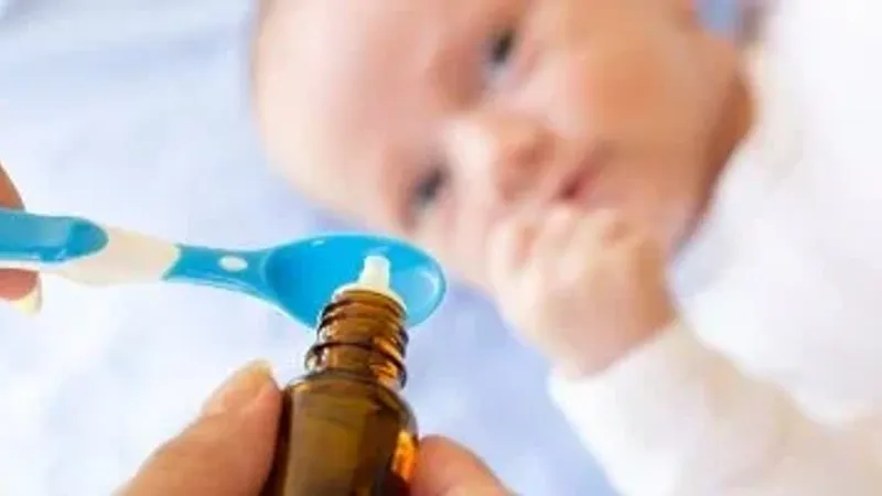 لو بتنسى جرعة فيتامين د كل يوم لطفلك الرضيع.. اعرفى أحسن طريقة لإعطائه له