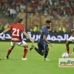 الكشف عن حكام مباراة الأهلي وإنبي في الدوري المصري