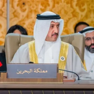 عبد الله آل خليفة لـ«الشرق الأوسط»: «قمة البحرين» أمام استحقاق تاريخي... والشارع العربي يترقب ما سيتمخض عنها