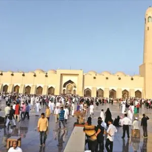 وزارة الأوقاف والشؤون الإسلامية تحدد موعد ومواقع صلاة عيد الفطر المبارك