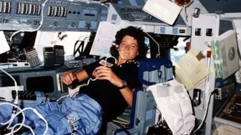 زى النهاردة.. سالى رايد تصبح أول امرأة أمريكية تصعد إلى الفضاء 18 يونيو 1983
