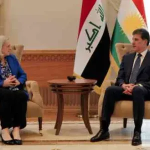 السفيرة الأمريكية تناقش مع نيجيرفان بارزاني العلاقة البناءة بين بغداد واقليم كوردستان