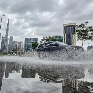 "S&P": من السابق لأوانه تقييم تأثير العواصف المطيرة في الإمارات على قطاع التأمين
