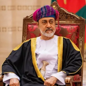 جلالة السلطان يستقبل معالي الأمين العام للأمم المتّحدة بقصر البركة