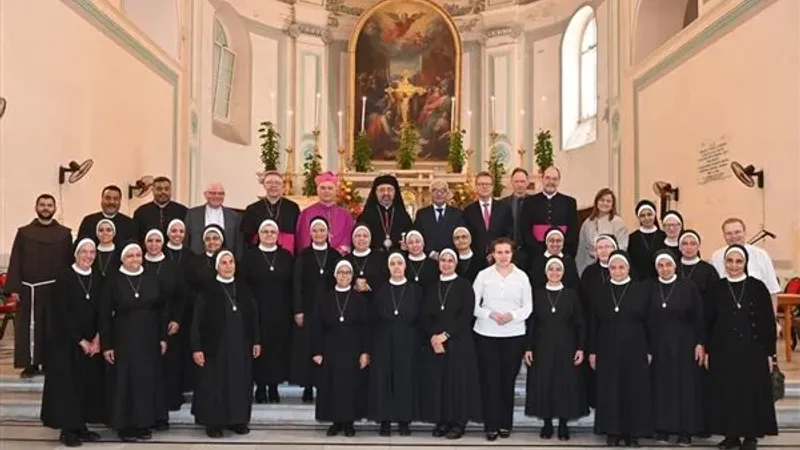 بطريرك الأقباط الكاثوليك يشارك باحتفال الذكرى المئة والأربعين لتأسيس مدرسة سان شارل بورومي بالإسكندرية