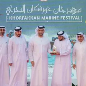 سلطان بن أحمد يشهد انطلاق مهرجان خورفكان البحري