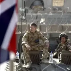 تسريب بيانات جنود الجيش البريطاني في اختراق لوزارة الدفاع