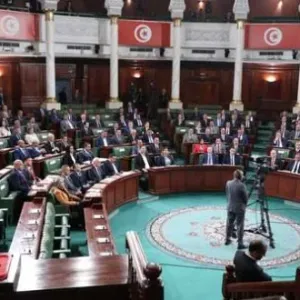 نائب بالبرلمان: “لا يمكننا تغييـر حياة التونسيين”