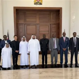 الإمارات وكينيا توقعان مذكرة استثمارية لتطوير قطاعي التعدين والتكنولوجيا