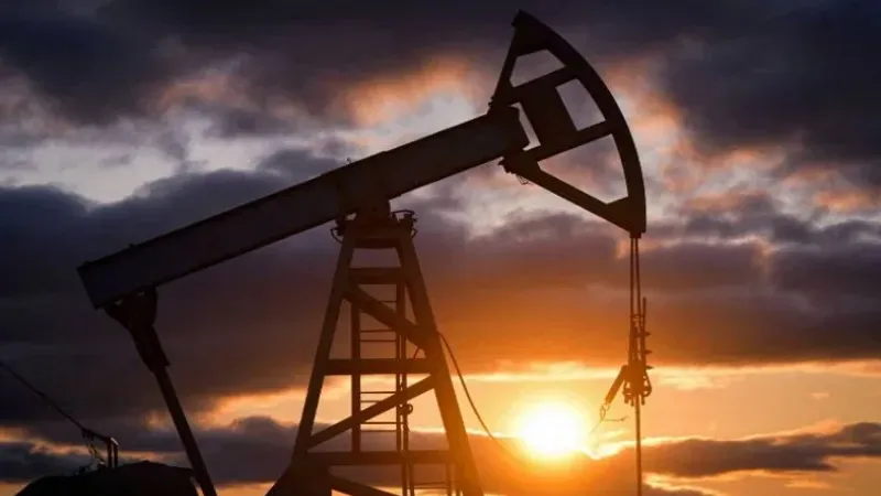 أسعار النفط ترتفع من جديد عالميا