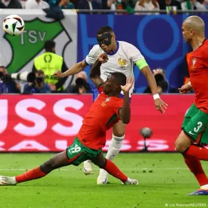 فرنسا تهزم البرتغال وتضرب موعدا مع إسبانيا في نصف النهائي