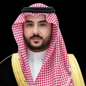 وزيرا دفاع السعودية وبريطانيا يبحثان تطورات المنطقة