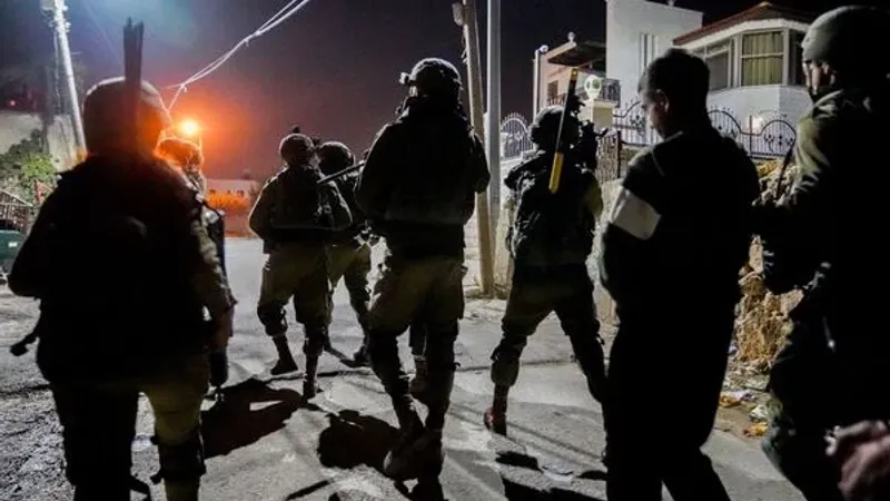 إصابات واعتقالات في مناطق متفرقة بالضفة الغربية