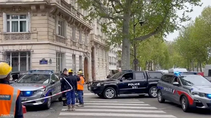 مهاجم بحزام ناسف يدخل قنصلية إيران في باريس