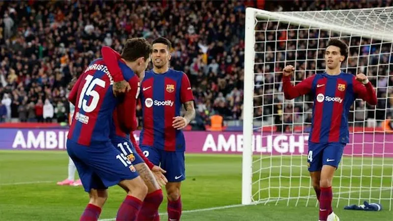 5 لاعبين مهددين بالغياب عن برشلونة أمام لاس بالماس