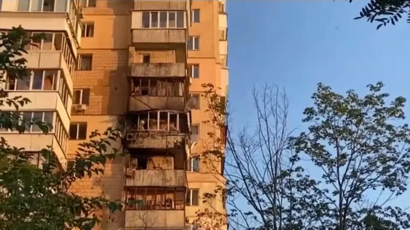 شاهد: دمار في كييف نتيجة قصف روسي