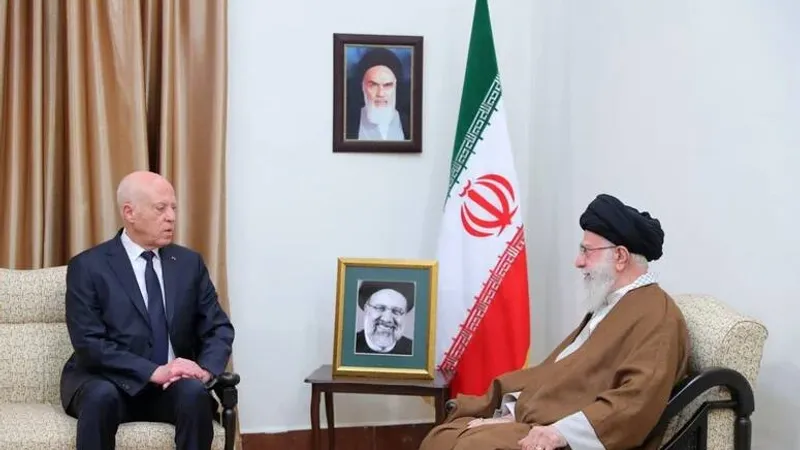 رئيس الجمهورية يقدم التعازي للقائد الأعلى للثورة الإسلامية الإيرانية اثر وفاة الرئيس الإيراني