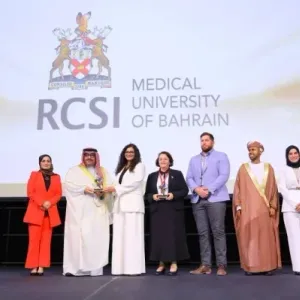 جامعة البحرين الطبية تحصل على جائزة الاستشارة المهنية والمشاريع البحثية في GHEDEX 2024