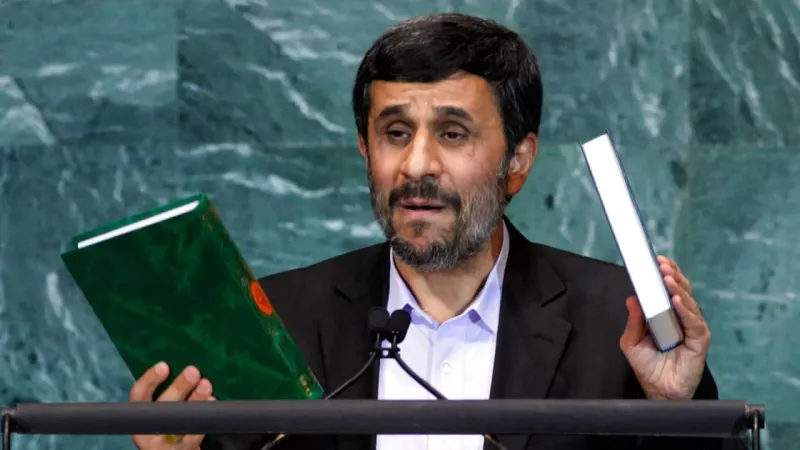 ماذا تخفي الزيارة السرية للرئيس الإيراني السابق أحمدي نجاد إلى المجر؟