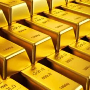 تراجع أسعار الذهب في ظل ارتفاع الدولار وعوائد سندات الخزانة