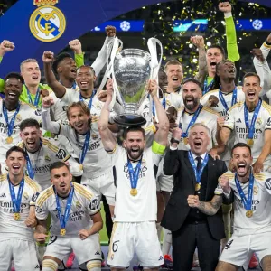 ريال مدريد بطلا لدوري أبطال أوروبا للمرة الـ15 في تاريخه بفوزه على دورتموند (فيديو)