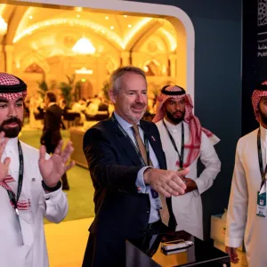بلومبرغ: الرئيس التنفيذي لـ"روشن" السعودية يتنحى عن منصبه