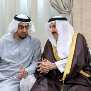 منصور بن متعب ينقل تعازي القيادة لرئيس دولة الإمارات في وفاة الشيخ طحنون بن محمد آل نهيان