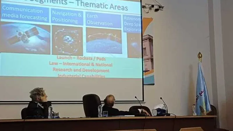 رئيس هيئة الاستشعار من البُعد يناقش التطورات المصرية في بناء الأقمار الصناعية وتشغيلها