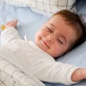 خطوات سهلة تجعل طفلك ينام بسرعة وفى وقت مبكر