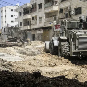 إسرائيل توسّع حربها وتطيل بقاء قواتها في جنين