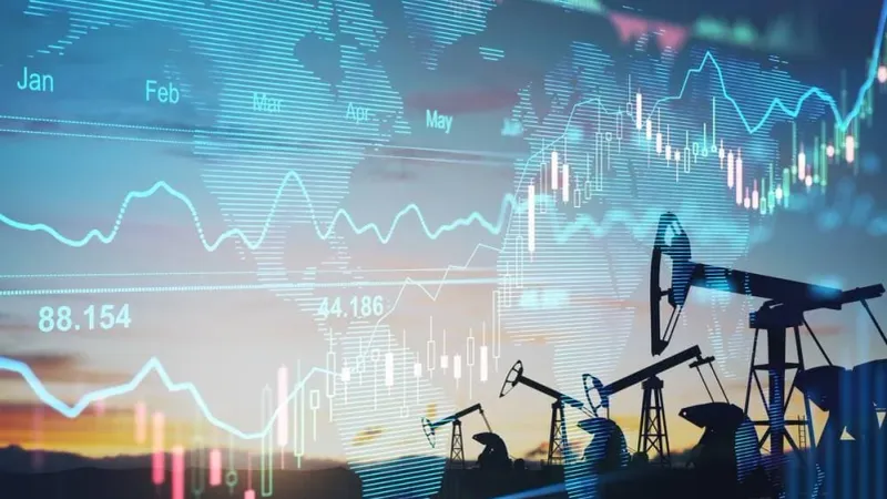 النفط يتراجع لليوم الثالث في ظل تخمة المخزونات الأميركية