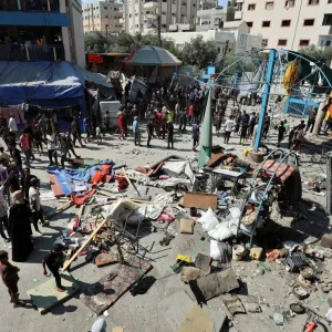 قصف كثيف على غزة يفاقم «الكارثة الإنسانية»... وآمال التوصل إلى هدنة تتلاشى