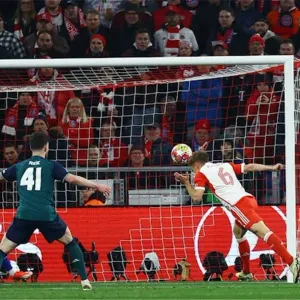 فيديو | كيميش يسجل هدف بايرن ميونخ الأول أمام آرسنال