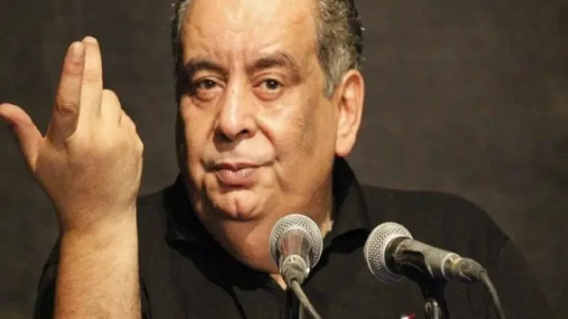 الكاتب المصري يوسف زيدان يثير الجدل بين المثقفين بعد حديثه عن طه حسين