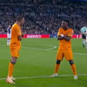 مبابي وفينيسيوس يقودان ريال مدريد لفوز ثمين ضد سوسييداد في الدوري الإسباني