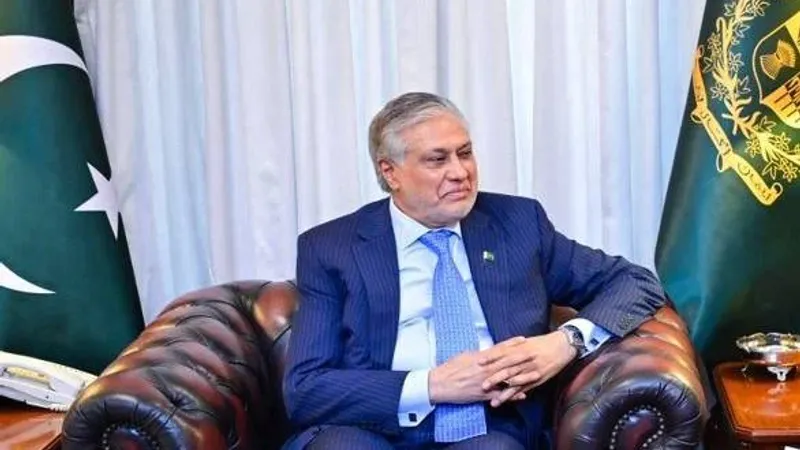 وزير خارجية باكستان لـ«الشرق الأوسط»: جارتنا الشرقية تتغذى على طموحات الهيمنة