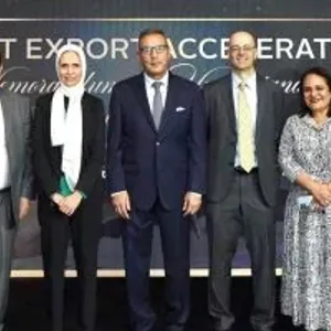 بروتوكول تعاون بين مشروع تطوير التجارة وبنك مصر لإطلاق برنامج مُسرّعة أعمال التصدير