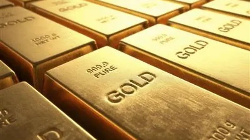 الذهب يرتفع 3 % ليصل إلى 2360 دولاراً للأونصة بنهاية تداولات الأسبوع الماضي
