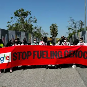 احتجاجات خلال مؤتمر جوجل ضد التعاون التجاري مع الاحتلال