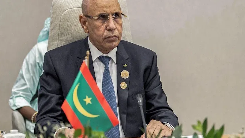 الرئيس الموريتاني يعزي العاهل المغربي