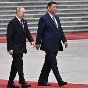 شراكة "بلا حدود": روسيا والصين تؤكدان على تعميق العلاقات خلال زيارة بوتين إلى بكين