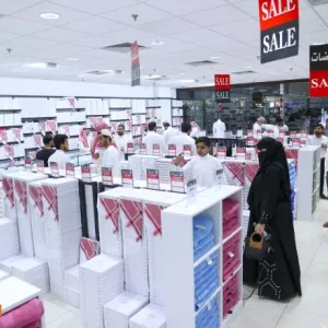 زيادة حركة التسوق لقطاعي الملابس والمجوهرات مع قرب عيد الفطر