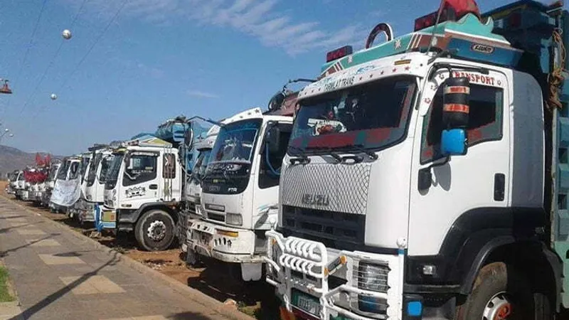 مهنيو النقل الطرقي للبضائع يرفضون مرسوما حكوميا يعيد تنظيم الولوج إلى المهنة