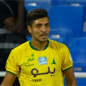 فيديو | محمد شريف يسجل هدف الخليج الأول أمام الاتحاد في الدوري السعودي